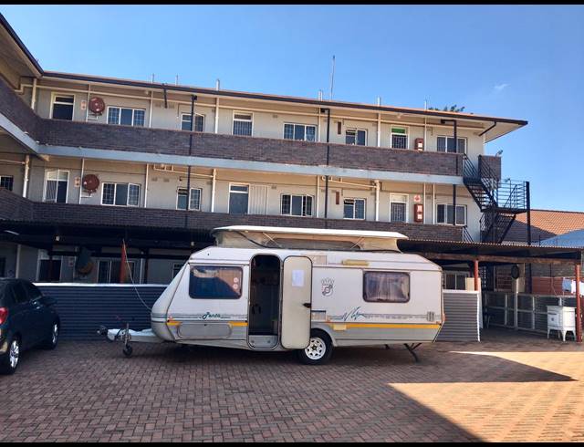 583M² APARTMENT BLOCK FOR SALE IN POLOKWANE CENTRAL
